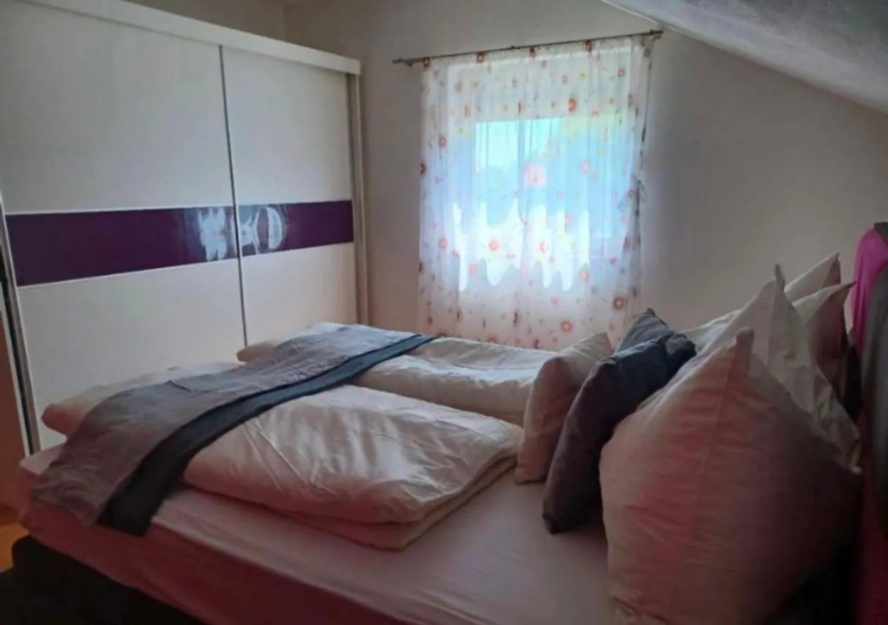 Schoenes Ferienhaus Mit Pool Biograd Na Moru Croatia