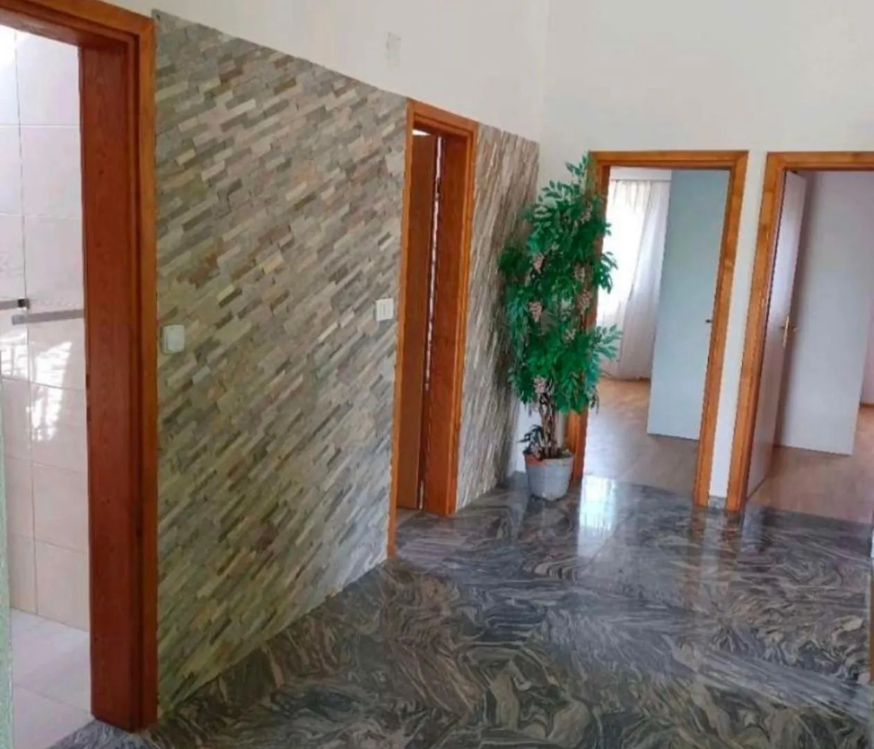Schoenes Ferienhaus Mit Pool Biograd Na Moru Guest house