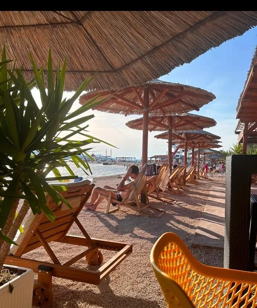 Schoenes Ferienhaus Mit Pool Biograd Na Moru Croatia