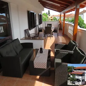 Gloria Apartment