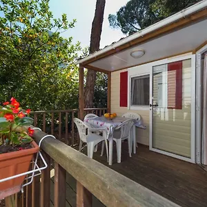 Üdülőpark Diana & Josip Mobile Homes, Biograd na Moru